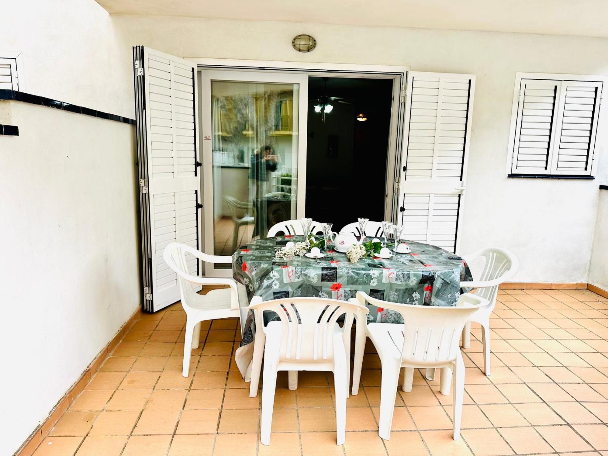 Global Immo 3278 Platja Apartment Росес Екстериор снимка