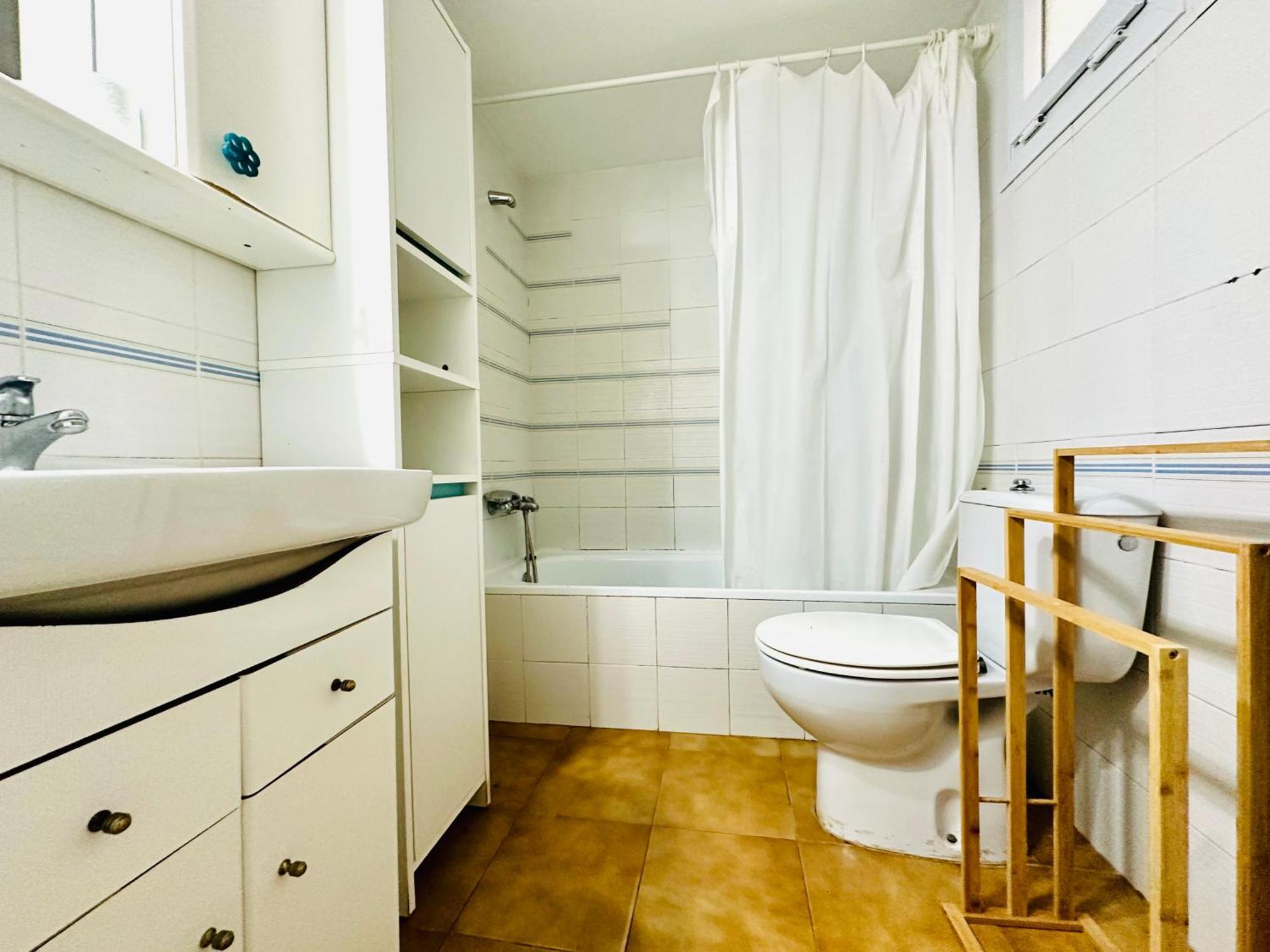 Global Immo 3278 Platja Apartment Росес Екстериор снимка